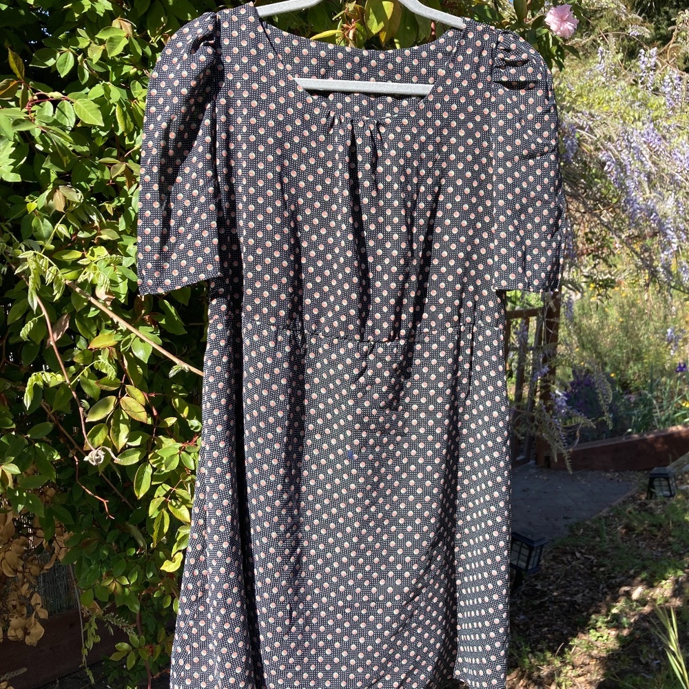 Short-sleeve rayon shift dress